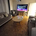 Spacieux appartement pour 6, à Parc de la Villette